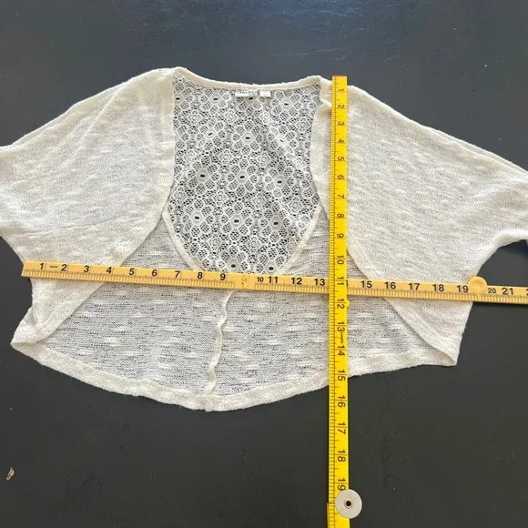 Mudd Girls Cream Crochet Knit Open Front Cardigan Shrug Size 12 - Picture 5 of 6